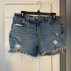 Old Navy Denim Shorts Women’s Size 12